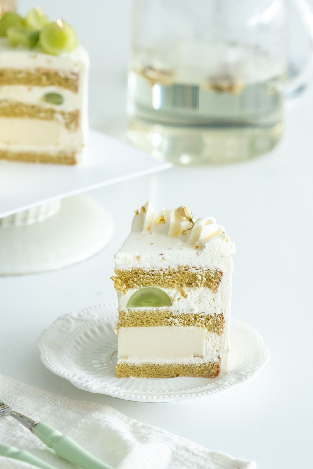 Slice cake of Jasmine Green Grape Osmanthus Cake