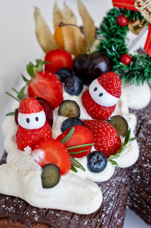 Christmas Yule Log Baking & Decoration Class