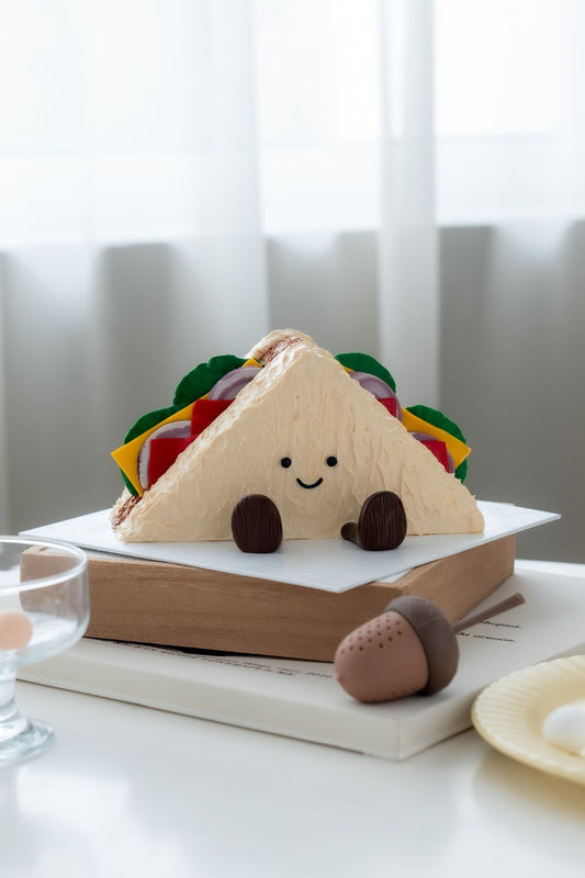 Jellycat Sandwich Cake Decorating Class