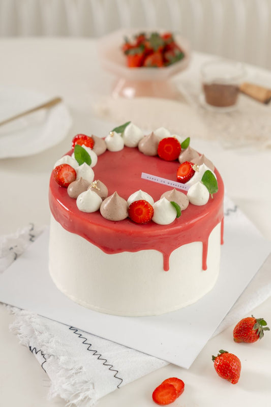 Strawberry Chocolate Cake Baking & Decoration Class