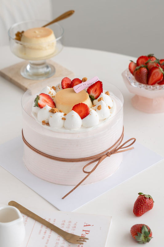 Strawberry Pudding Cake Baking & Decoration Class