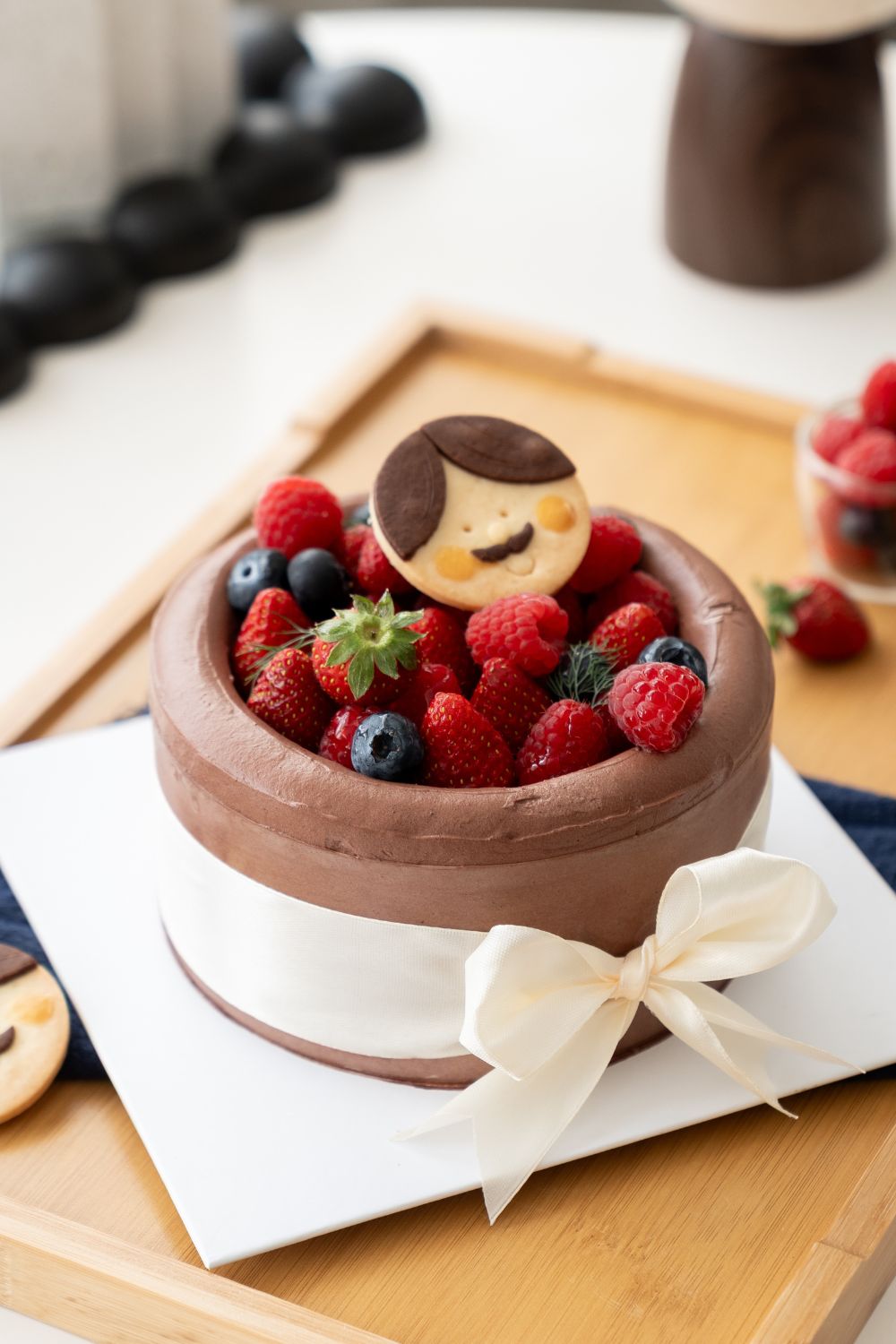 Raspberry Chocolate Father's Day Cake