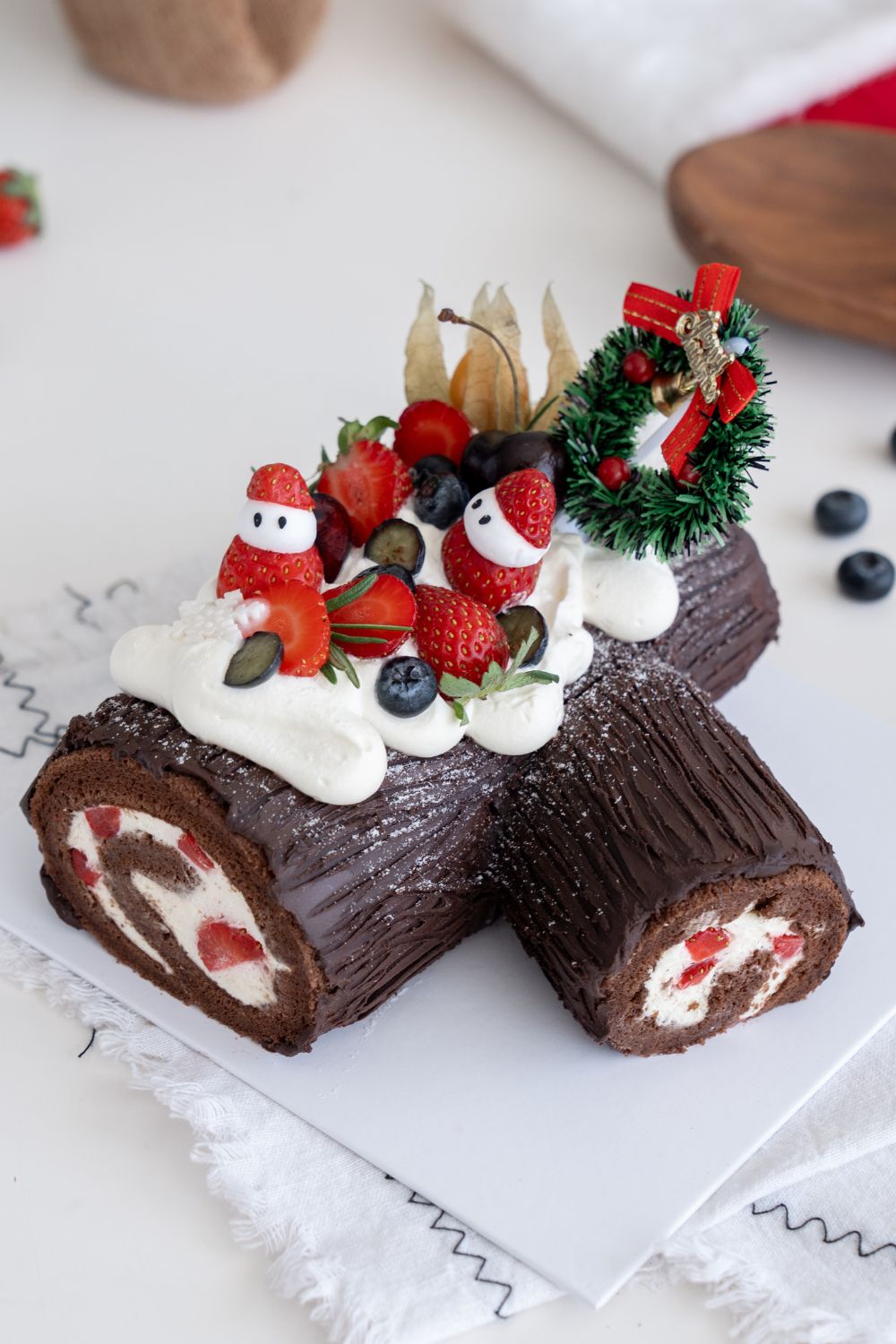 Christmas Yule Log Baking & Decoration Class