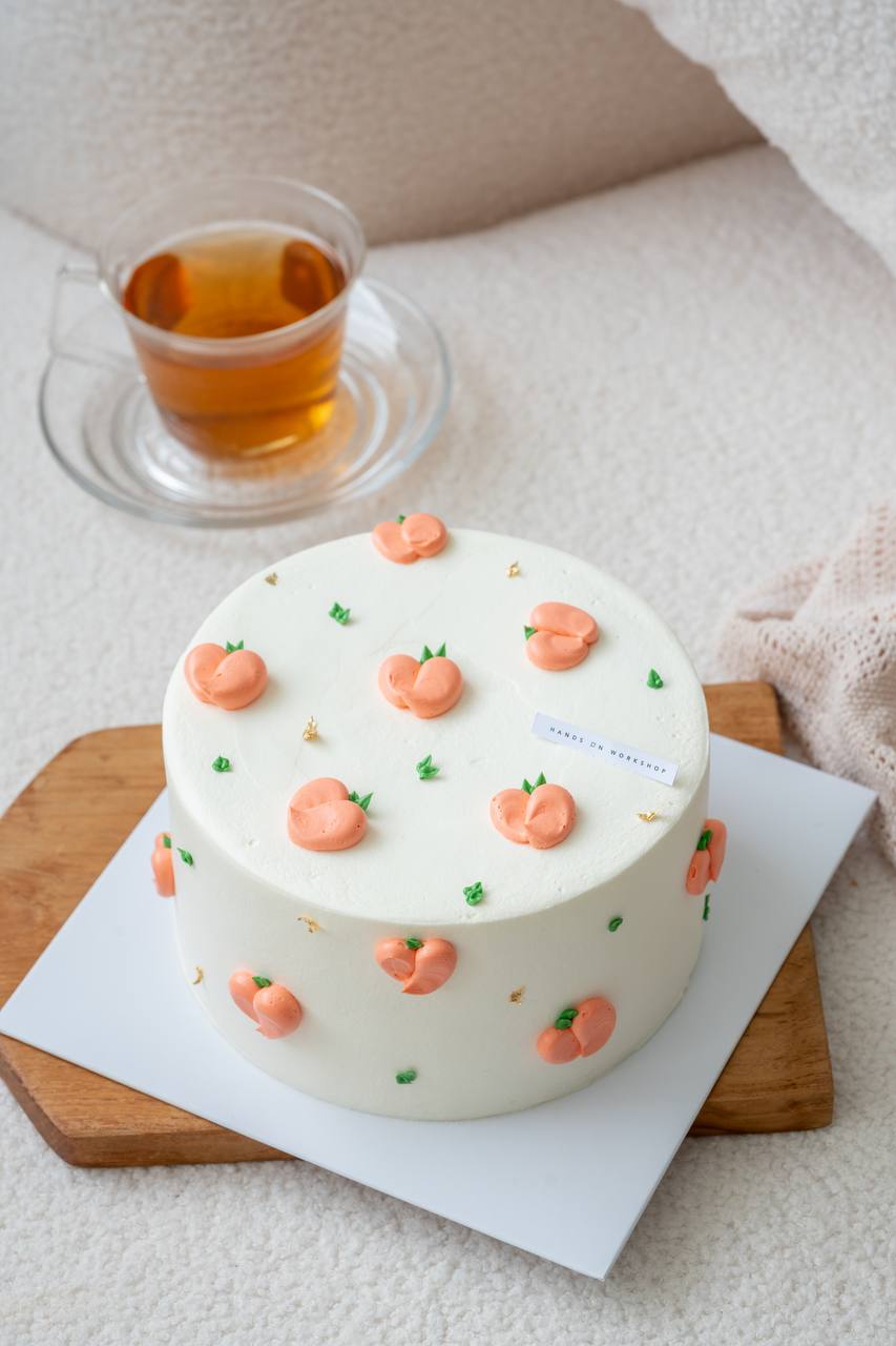 Oolong Peach Cake