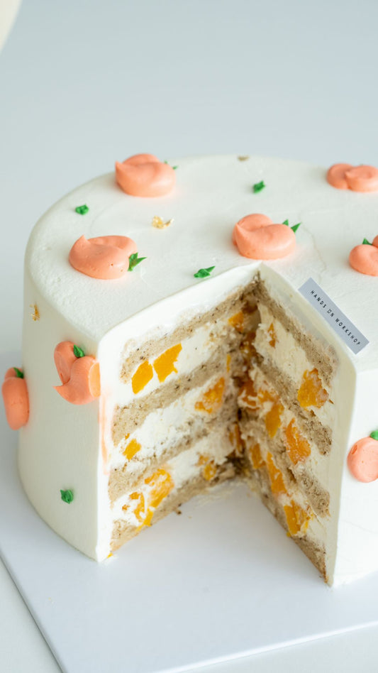Oolong Peach Fresh Cream Cake layers